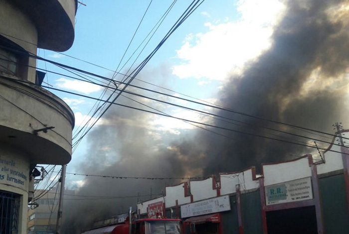 Incendio-en-centro-Barquisimeto.jpg