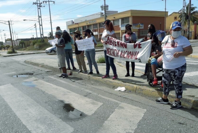 Habitantes De Barquisimeto Y Cabudare Siguen En La Calle Exigiendo