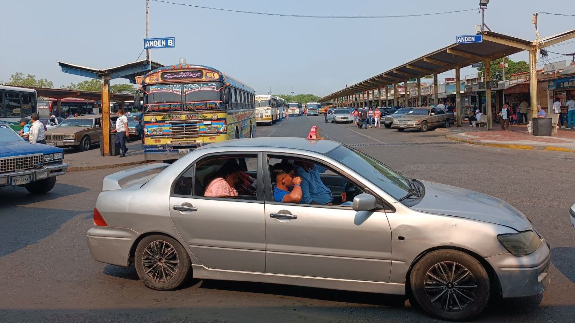 Video Mogoll N Pasajeros Se Movilizaron Por El Terminal De