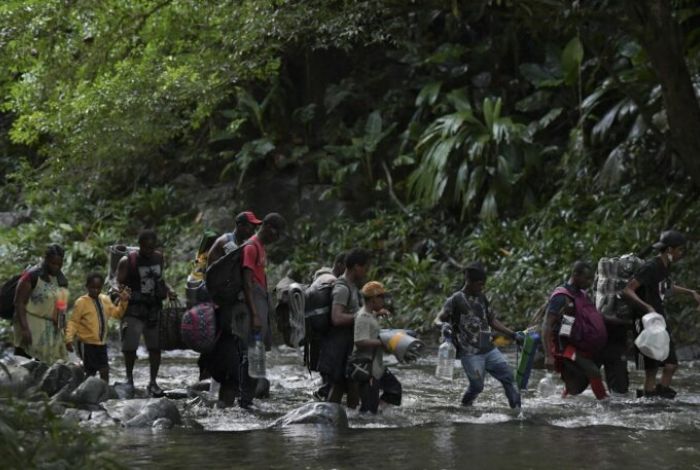 más de 28 mil venezolanos han pasado por la selva del darién según