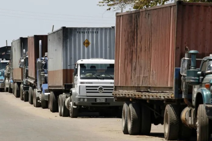 camiones frontera comercio