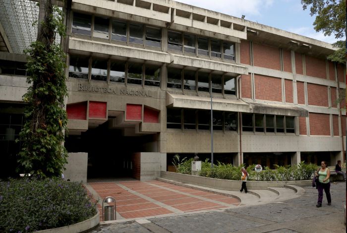 Celebraron 190 Años De Trayectoria Cultural De La Biblioteca Nacional ...