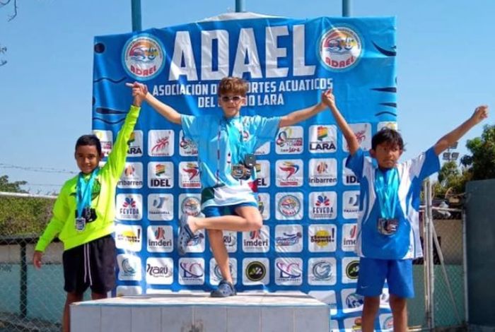 Club Italo-Venezolano de Barquisimeto celebra reincorporación de su equipo de natación a la federación