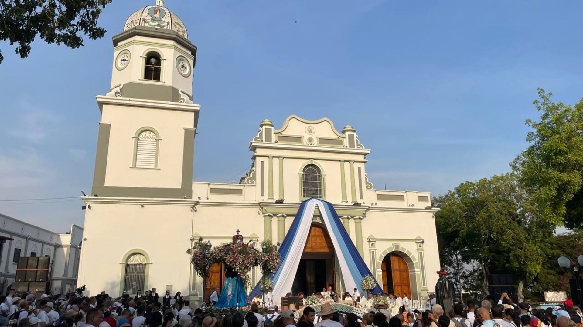 ▷ VIDEO | La Divina Pastora retornó a su Santuario entre testimonios de Fe  #24Mar - El Impulso