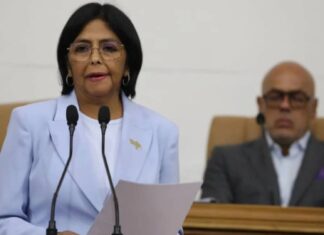 Delcy Rodríguez en la AN presentando la Ley contra el Fascismo