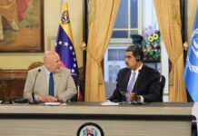 Karim Khan, fiscal de la CPI, se reúne con Nicolás Maduro en Miraflores