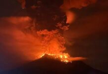 Monte Ruang en Indonesia tuvo cinco grandes erupciones el miércoles