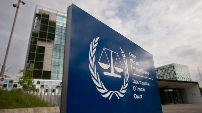 Exterior de la Corte Penal Internacional