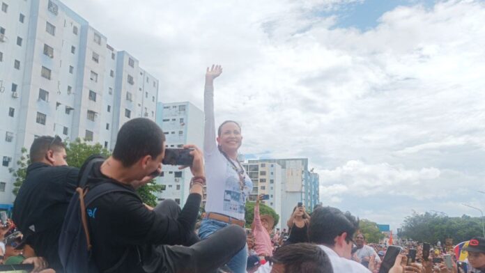 María Corina Machado en su visita a la ciudad de Barquisimeto