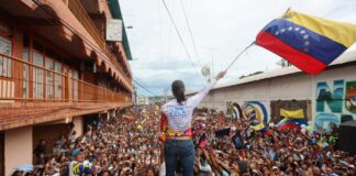 María Corina visitó Puerto Ayacucho, Amazonas