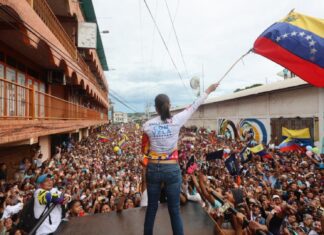 María Corina visitó Puerto Ayacucho, Amazonas
