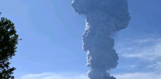 monte Ibu, un volcán en la provincia indonesia de Maluku del Norte