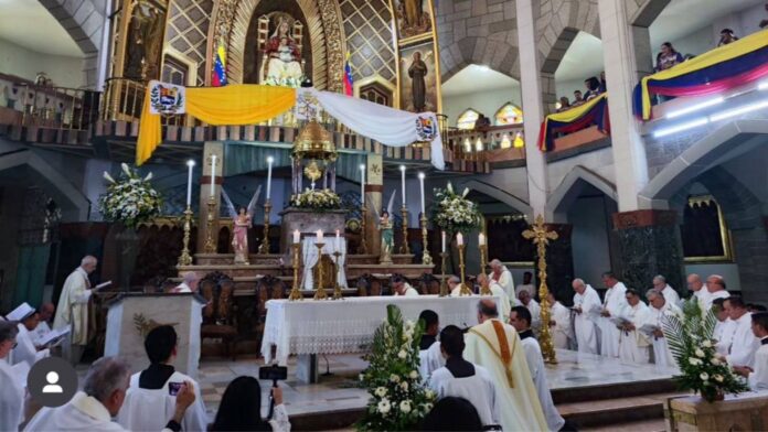 Consagración de Venezuela al Santísimo Sacramento