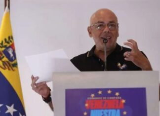 Jorge Rodríguez denuncia que la oposición pretende ganar con bots y desconocer resultados electorales del CNE