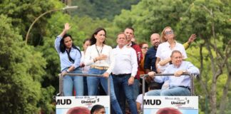 María Corina y Edmundo González llegan a la asamblea de ciudadanos