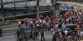 Protestas en la urbanización Sucre en Lara