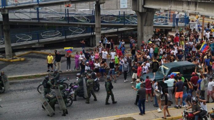 Protestas en la urbanización Sucre en Lara