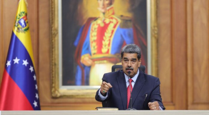 El mandatario Nicolás Maduro, desde el Palacio de Miraflores.