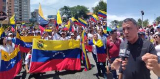 José Gregorio Zaá en protesta pacífica en Barquisimeto