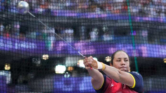 Rosa Rodríguez lanzamiento de martillo en Juegos Olímpicos