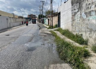 Carrera 4A de Cruz Blanca, aguas negras