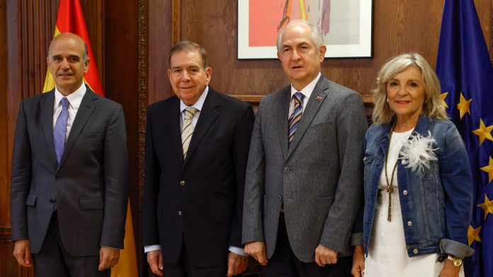 Edmundo González en el Congreso español