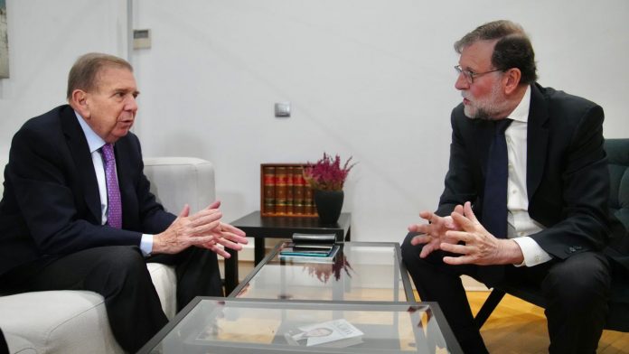 Edmundo Gonzalez y Mariano Rajoy (1)