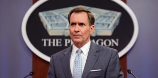 John Kirby funcionario de Estados Unidos