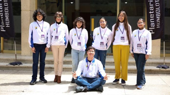 Jóvenes venezolanos en Olimpiadas de Astronomía