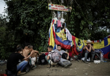 Migrantes venezolanos en el Darién