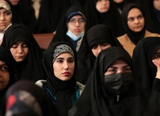 Nuevas leyes para mujeres en Irán