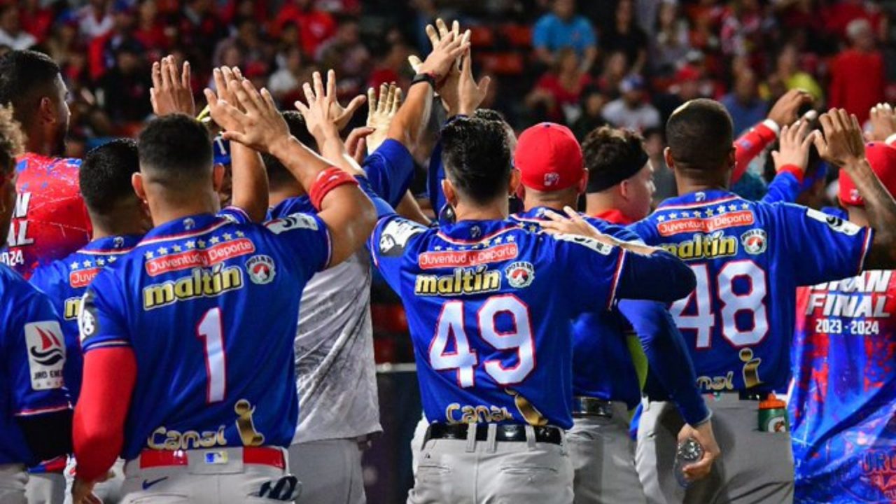 Tiburones de La Guaira campeones de la LVBP 2024