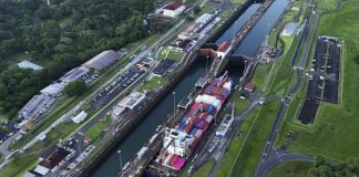 Canal de Panamá celebra su 25 aniversario