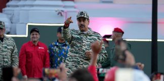 Gobierno de Nicolás Maduro crea "brazo armado"