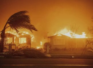 Incendios forestales en el Sur de California dejan 2 personas muertas