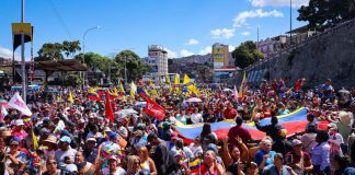 Gran Marcha por la Paz y la Alegría en apoyo a Nicolás Maduro