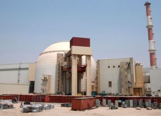 Irán reanudará el diálogo de desarrollo nuclear con tres potencias europeas