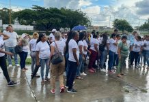 Familiares de detenidos poselectorales piden su libertad en la penitenciaría de Tocuyito