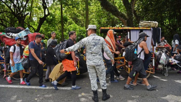 Autoridades de diversos países han detenido a migrantes en su ruta hacia los Estados Unidos