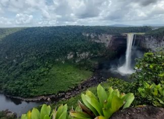 El Esequibo contiene una fuentes de recursos naturales y materiales que Venezuela quiere administrar