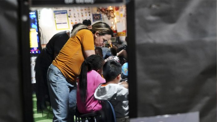 Migrantes venezolanos optan por 