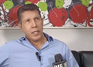 Falcón también se refirió a la necesidad de fortalecer alianzas entre los distintos sectores de la oposición para aumentar las probabilidades de victoria electoral.